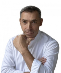 Комлев Василий Леонидович челюстно-лицевой хирург