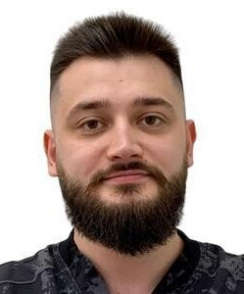 Коренко Ярослав Эдуардович стоматолог