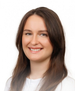 Огурцова Полина Олеговна стоматолог